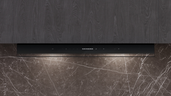 Siemens LJ88BET60, Campana decorativa integrable, 80 cm, Cristal negro, Negro mate, iQ700