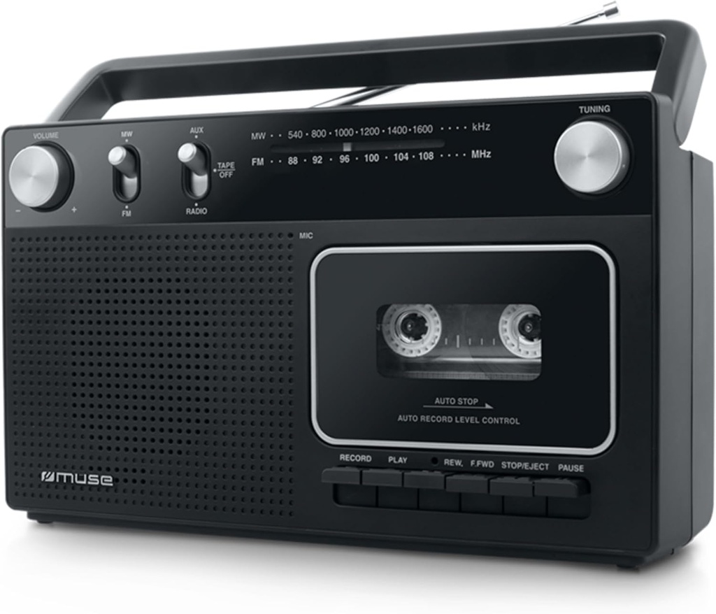 Muse M-152 RC, Reproductor y grabador de cassete, Radio analógica FM / MW